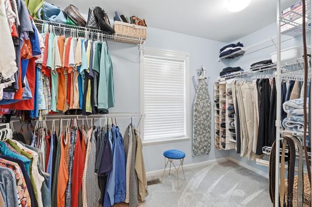 1502 Huntcrest Drive, Cincinnati, OH 45255