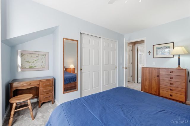 1502 Huntcrest Drive, Cincinnati, OH 45255