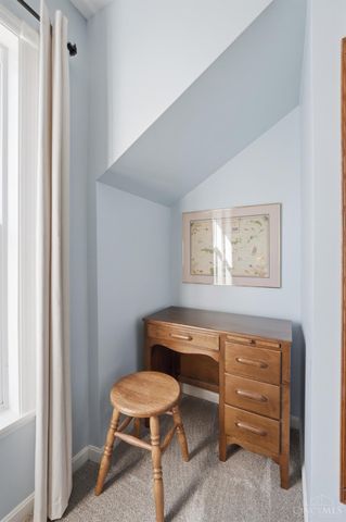 1502 Huntcrest Drive, Cincinnati, OH 45255