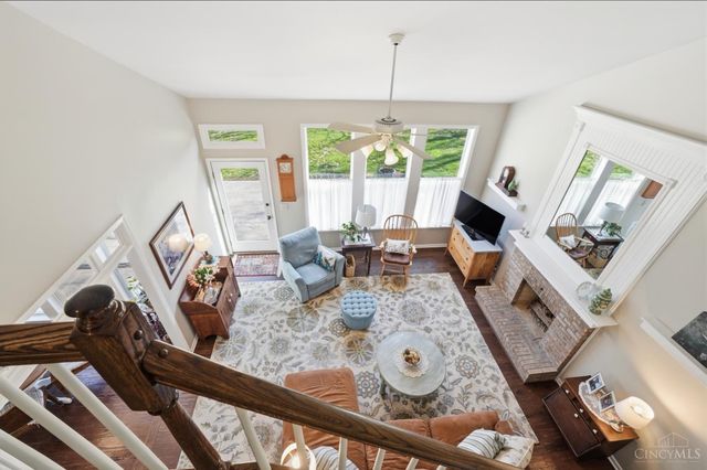 1502 Huntcrest Drive, Cincinnati, OH 45255