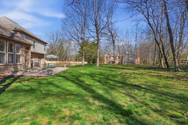 1502 Huntcrest Drive, Cincinnati, OH 45255