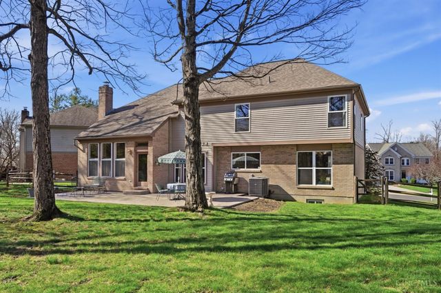 1502 Huntcrest Drive, Cincinnati, OH 45255