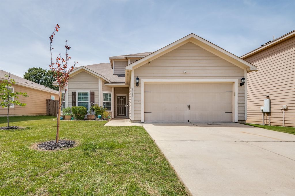 1321 Lucchese Lane, Dallas, TX 75253