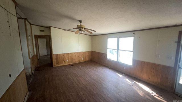 210 E San Francisco Ave, Black Oak, AR 72414