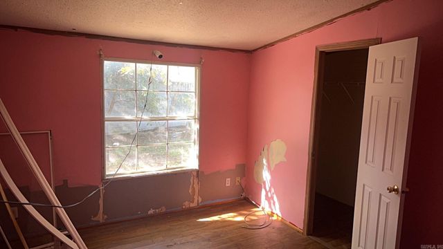 210 E San Francisco Ave, Black Oak, AR 72414