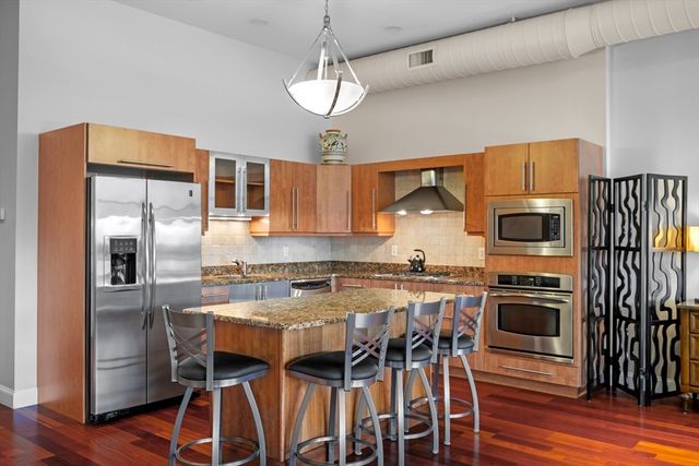 10 Ocean Ave 203, Revere, MA 02151