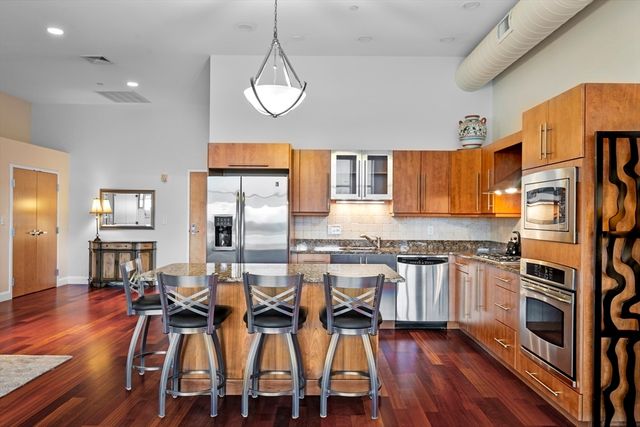 10 Ocean Ave 203, Revere, MA 02151