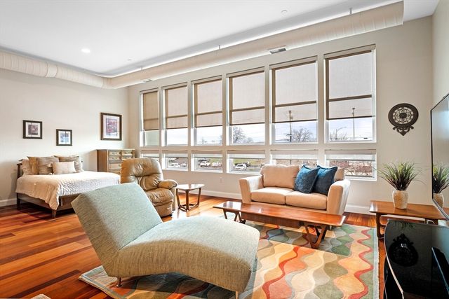 10 Ocean Ave 203, Revere, MA 02151