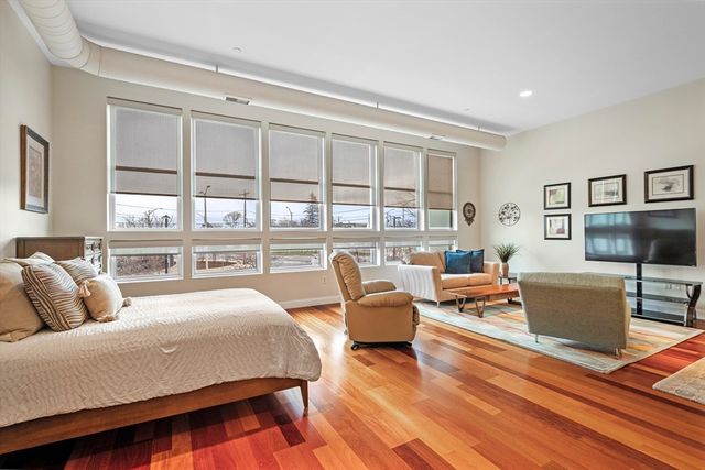 10 Ocean Ave 203, Revere, MA 02151