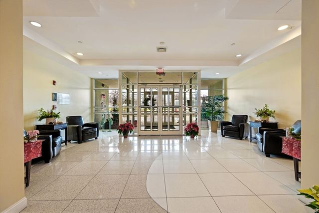 10 Ocean Ave 203, Revere, MA 02151