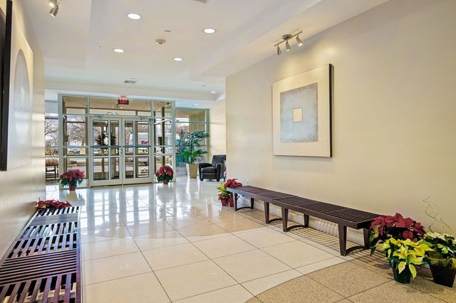 10 Ocean Ave 203, Revere, MA 02151