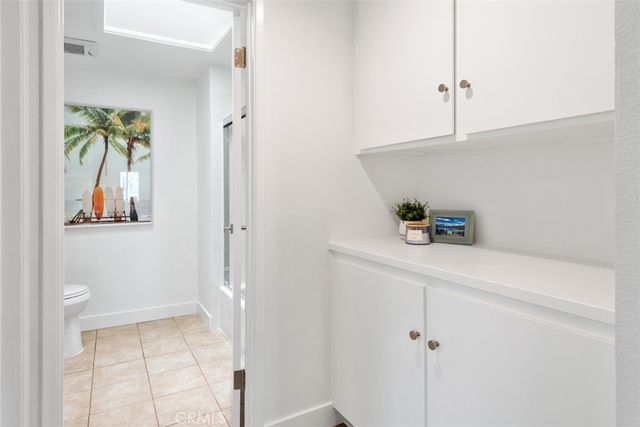 19332 Tomlee Avenue, Torrance, CA 90503