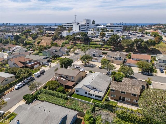 19332 Tomlee Avenue, Torrance, CA 90503