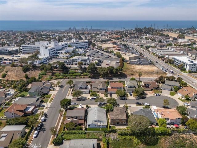 19332 Tomlee Avenue, Torrance, CA 90503