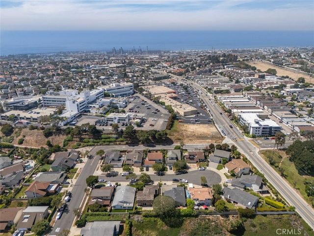 19332 Tomlee Avenue, Torrance, CA 90503