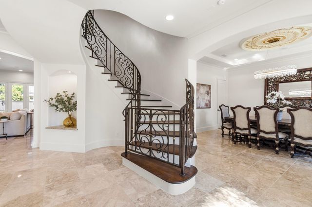 4134 Bellefontaine Street, Houston, TX 77025