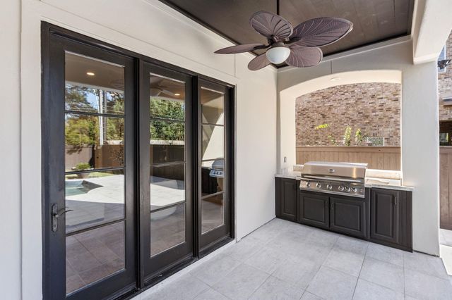 4134 Bellefontaine Street, Houston, TX 77025