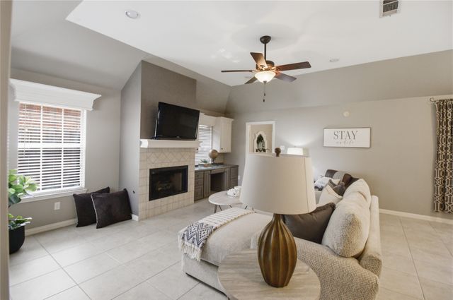 7504 Teakwood Court, North Richland Hills, TX 76182