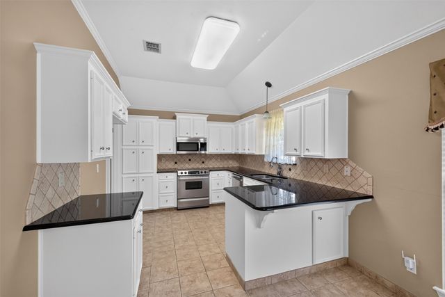 10540 Plum Creek Drive, Shreveport, LA 71106