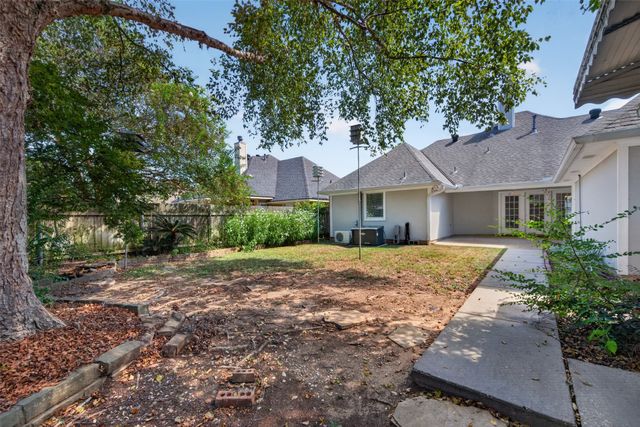 10540 Plum Creek Drive, Shreveport, LA 71106