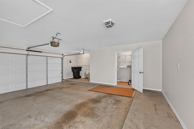 10540 Plum Creek Drive, Shreveport, LA 71106