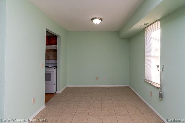 31993 W 12 Mile Road 109, Farmington, MI 48334