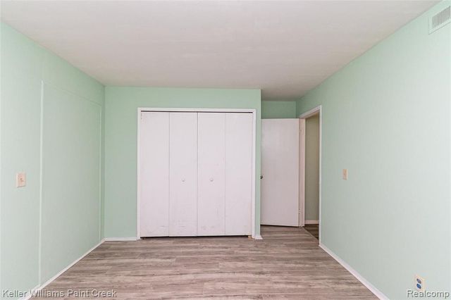 31993 W 12 Mile Road 109, Farmington, MI 48334