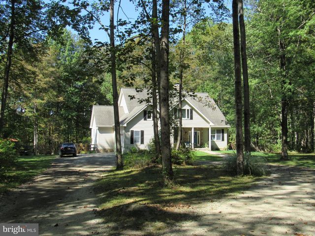 1734 PINE LN, Quakertown, PA 18951