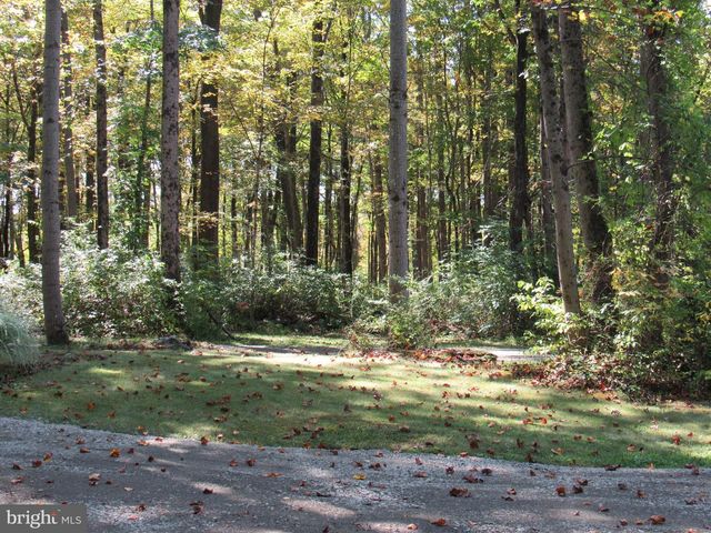 1734 PINE LN, Quakertown, PA 18951