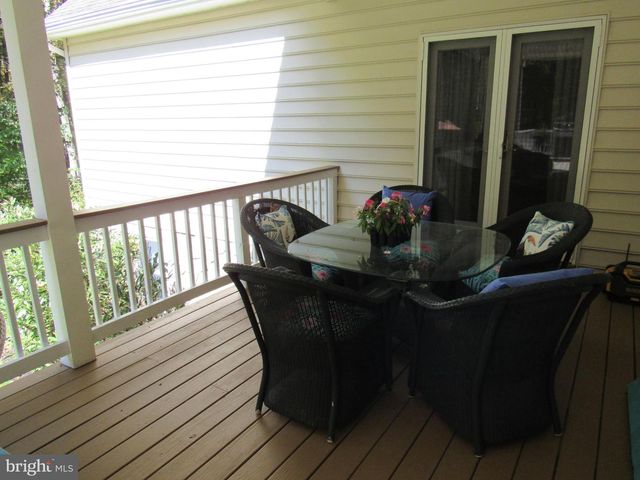 1734 PINE LN, Quakertown, PA 18951