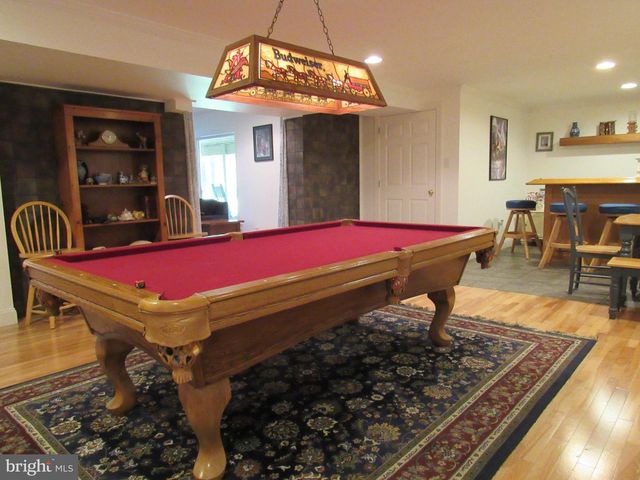 1734 PINE LN, Quakertown, PA 18951