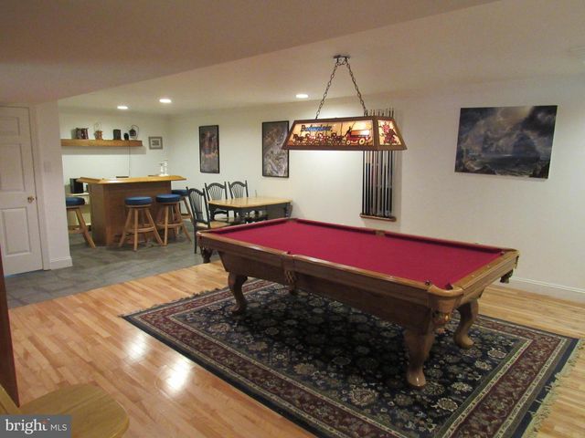 1734 PINE LN, Quakertown, PA 18951