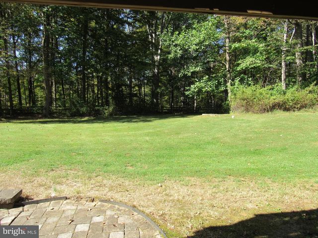 1734 PINE LN, Quakertown, PA 18951