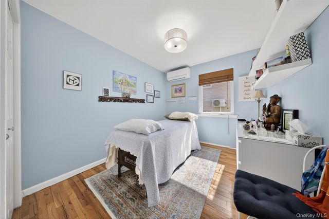 125-16 5th Avenue, College Point, NY 11356