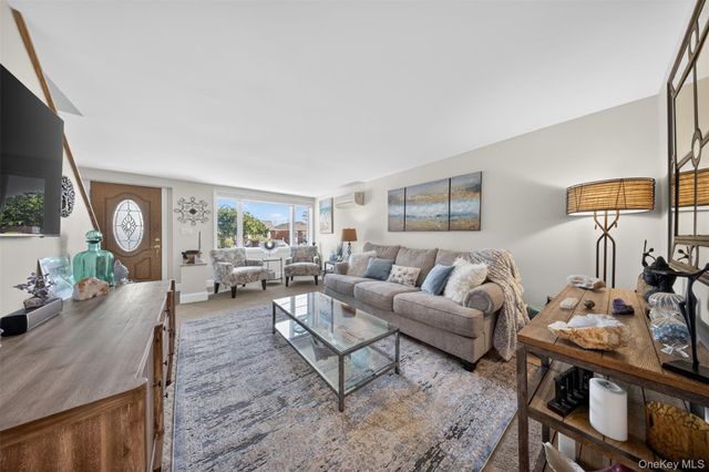 125-16 5th Avenue, College Point, NY 11356