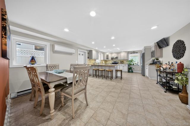 125-16 5th Avenue, College Point, NY 11356
