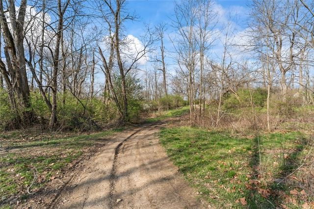 2425 Middleboro Road, Washington Twp, OH 45113
