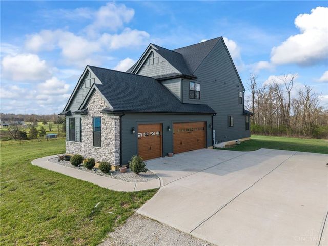 2425 Middleboro Road, Washington Twp, OH 45113