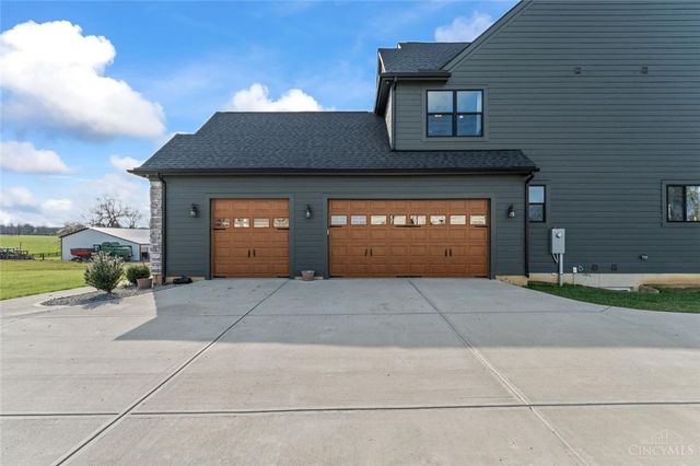 2425 Middleboro Road, Washington Twp, OH 45113