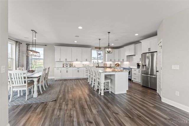2425 Middleboro Road, Washington Twp, OH 45113
