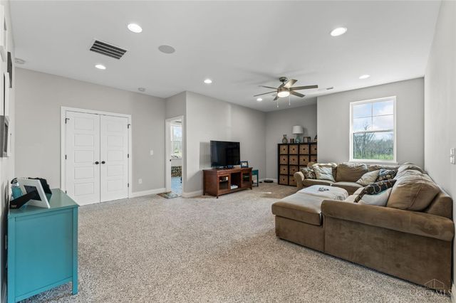 2425 Middleboro Road, Washington Twp, OH 45113