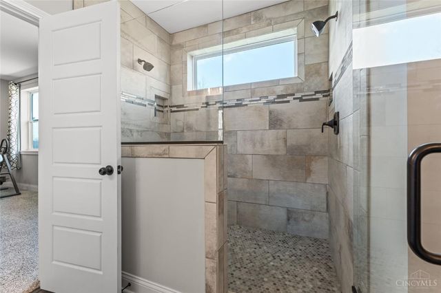 2425 Middleboro Road, Washington Twp, OH 45113