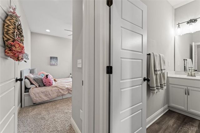 2425 Middleboro Road, Washington Twp, OH 45113
