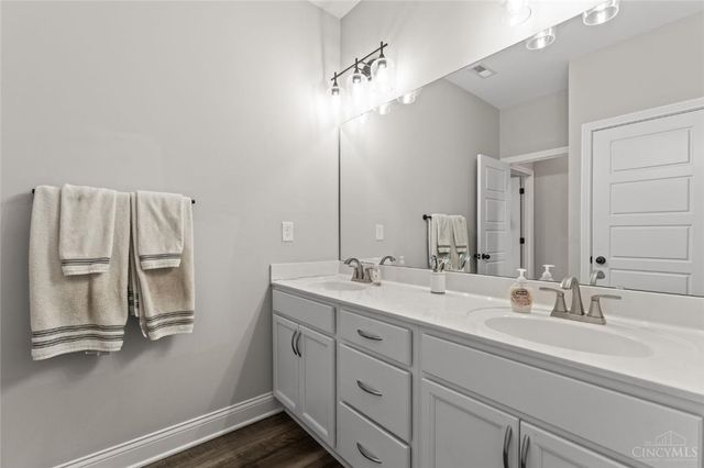 2425 Middleboro Road, Washington Twp, OH 45113