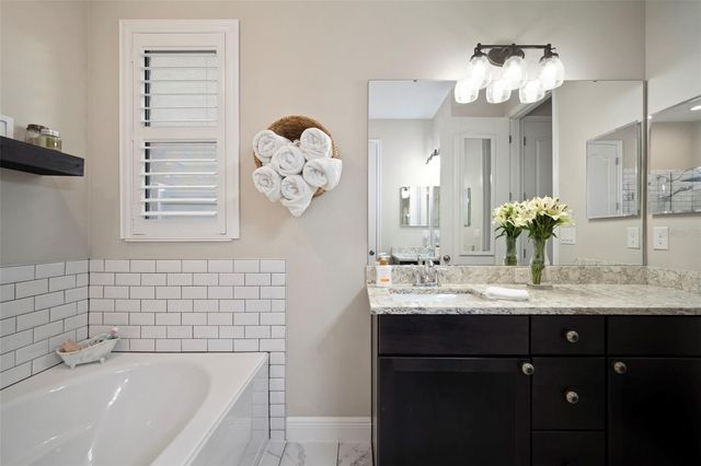 11223 PADDOCK MANOR AVENUE, Riverview, FL 33569