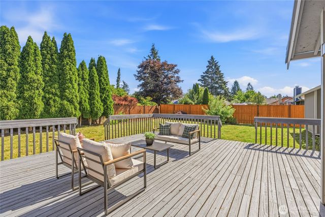 14118 51st Drive NE, Marysville, WA 98271