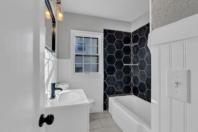 2049 S Terrace Dr, Wichita, KS 67218