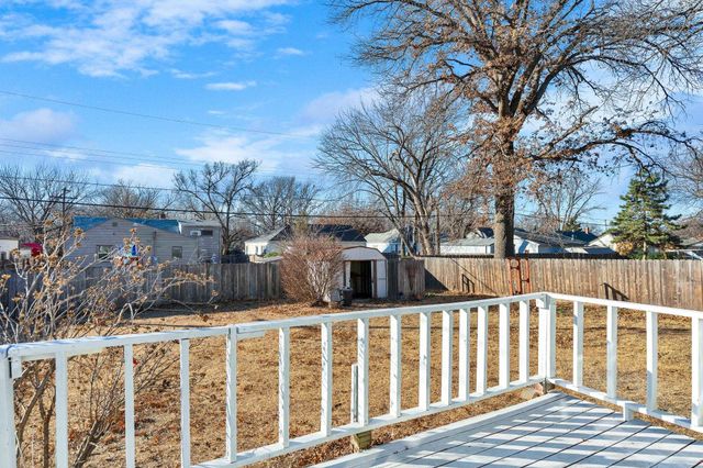 2049 S Terrace Dr, Wichita, KS 67218
