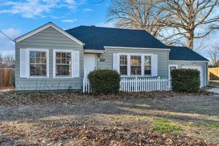 2049 S Terrace Dr, Wichita, KS 67218