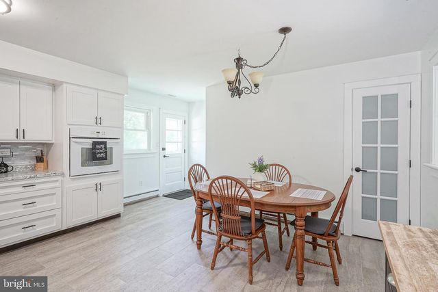 46 BROWNING AVE, Moorestown, NJ 08057